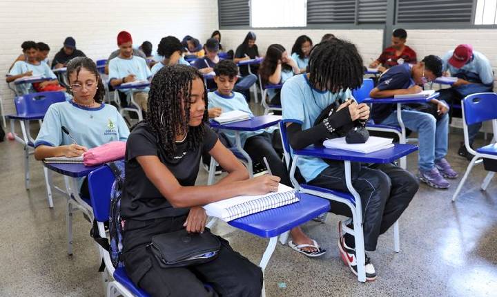Pé-de-Meia: pagamento da 8ª parcela começa nesta segunda