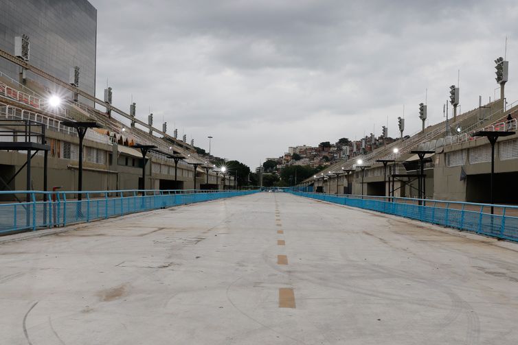 Justiça do Rio mantém sambódromo sob gestão da prefeitura