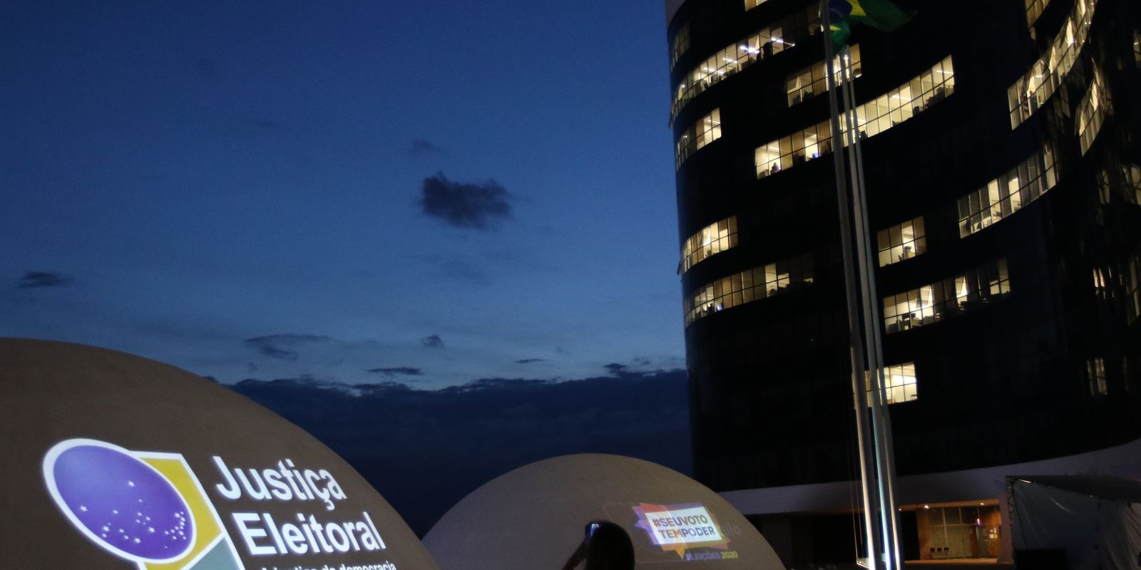 TSE nega hackeamento após Flávio aparecer filiado ao Missão