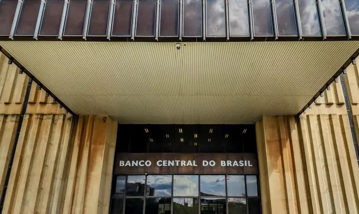 Copom inicia reunião que definirá taxa básica de juros