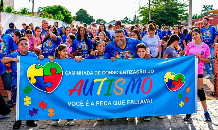 Monte Carmelo promove 1ª caminhada pelo autismo