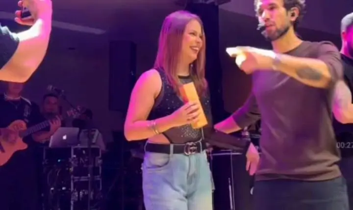 Noite inesquecível agita Monte Carmelo com show do Grupo Chocolate