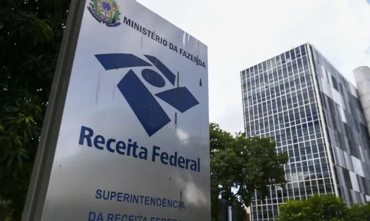 Receita arrecada R$ 3,1 bilhões com IR sobre dividendos